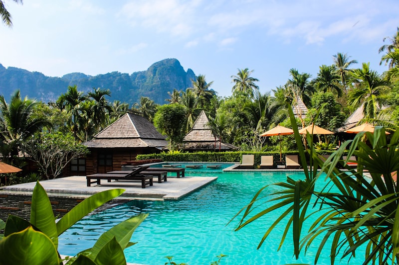 Luxury Swimming Pool